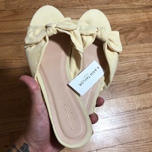 Ann Taylor suede pastel sandals NWT Size 8